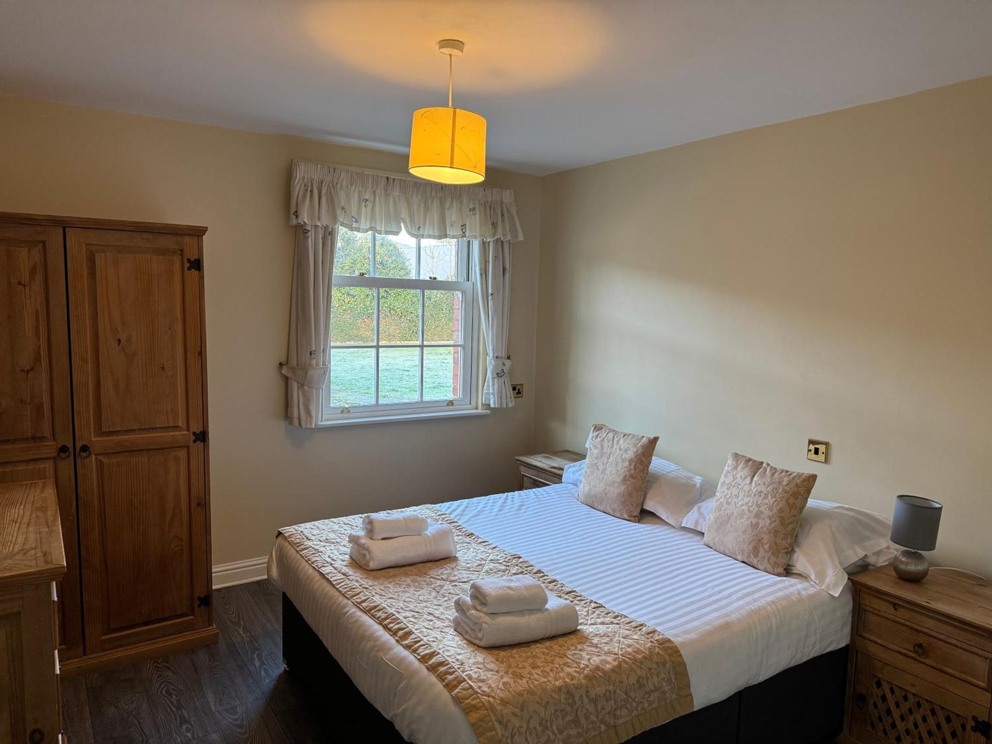 Netley Hall Dorrington ภายนอก รูปภาพ